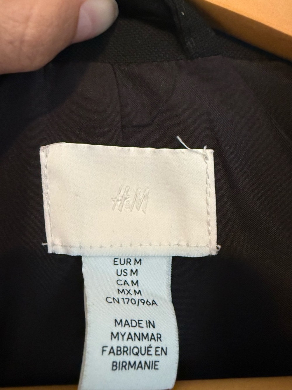 Oversized H&M Black Double-Breasted Women's Blazer - Picture 4 of 5